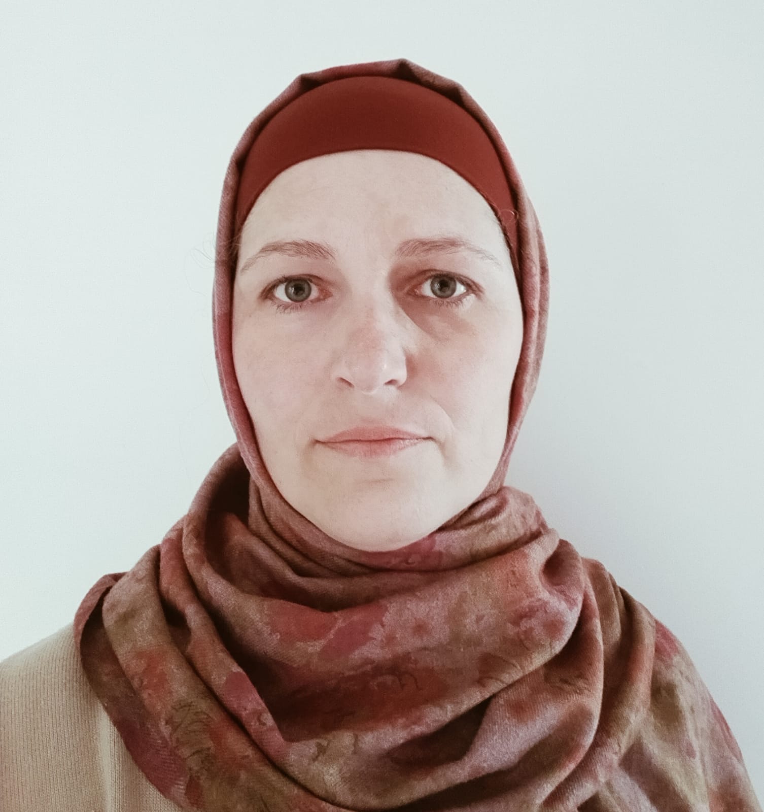Гаджиева Мадина Кадитловна.